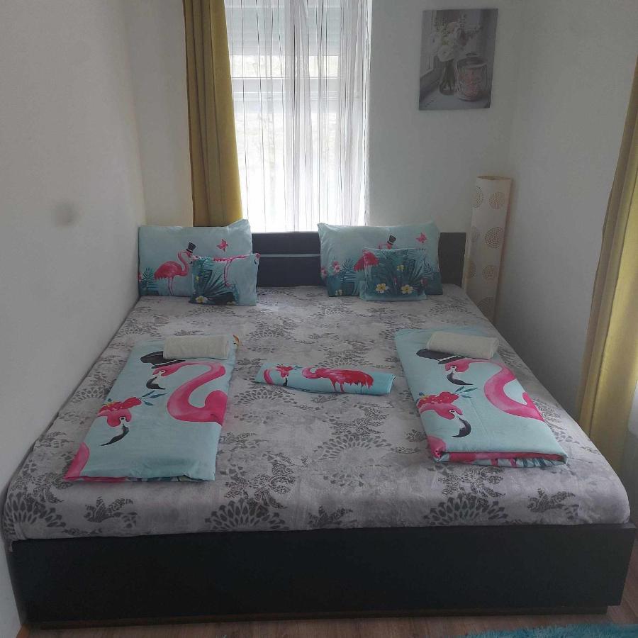 Horvath Apartman Apartment Кестели Екстериор снимка